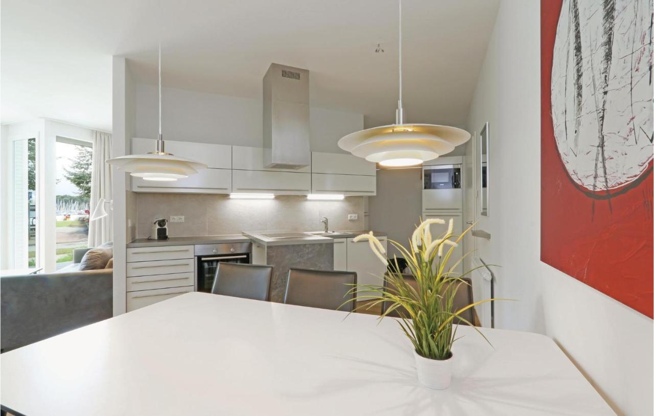 Stunning Apartment In Luebeck Travemuende With Wifi Extérieur photo